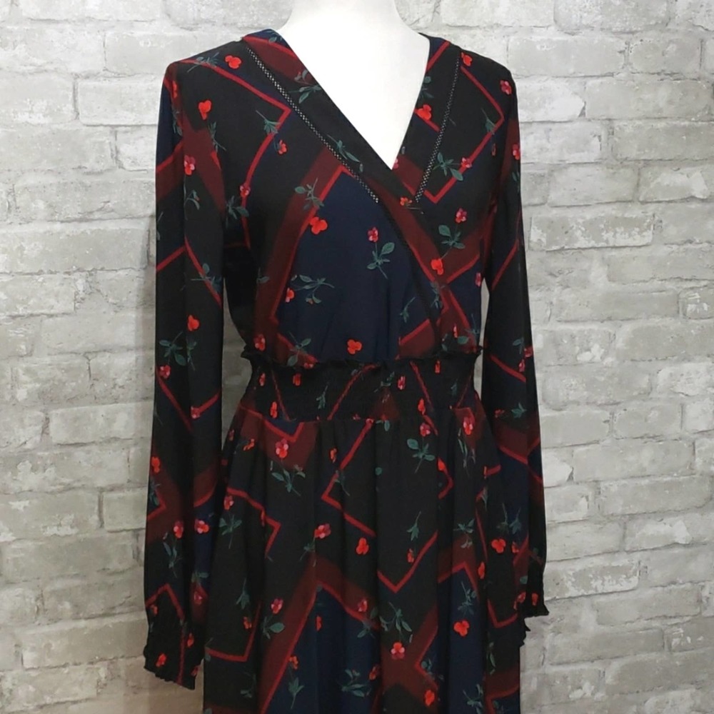 KARL LAGERFELD Navy, Black, & Red, Geometric Floral Dress, NWT, Size: 10, $90